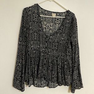 Billabong tunic. Size M